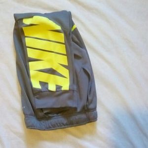 Boys small Nike dri fit sweats